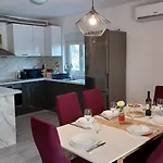 Дом отдыха M&s Paradise Bilice, Sibenik