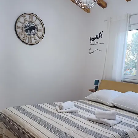 M&s Paradise Bilice, Sibenik Dom wakacyjny