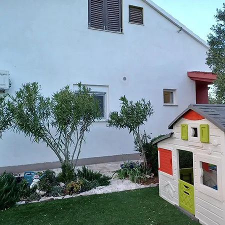 M&s Paradise Bilice, Sibenik Dom wakacyjny *