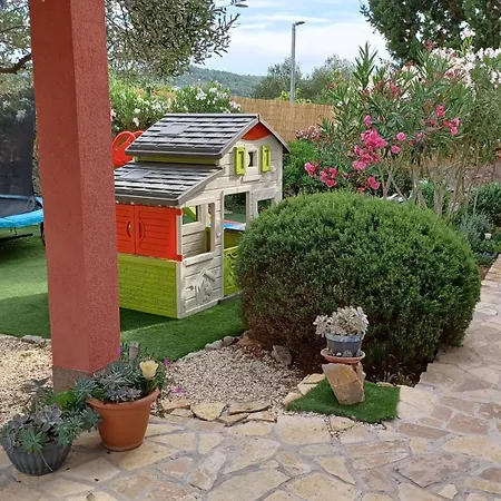 M&s Paradise Bilice, Sibenik