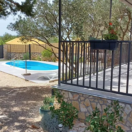 M&s Paradise Bilice, Sibenik Nyaraló Vrulje