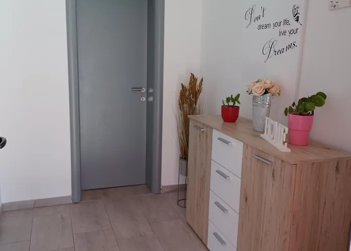 M&s Paradise Bilice, Sibenik *